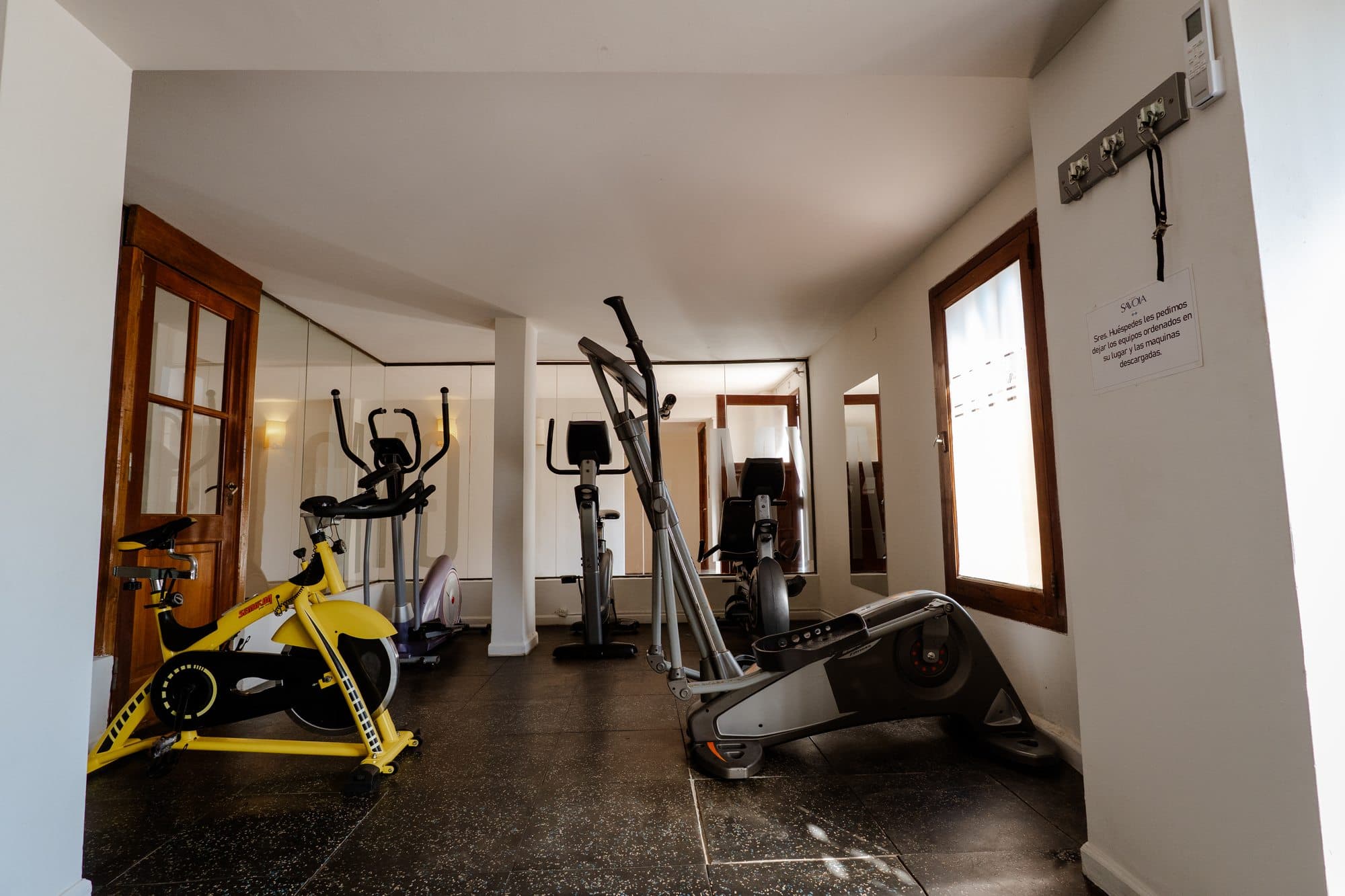 Gimnasio y sauna